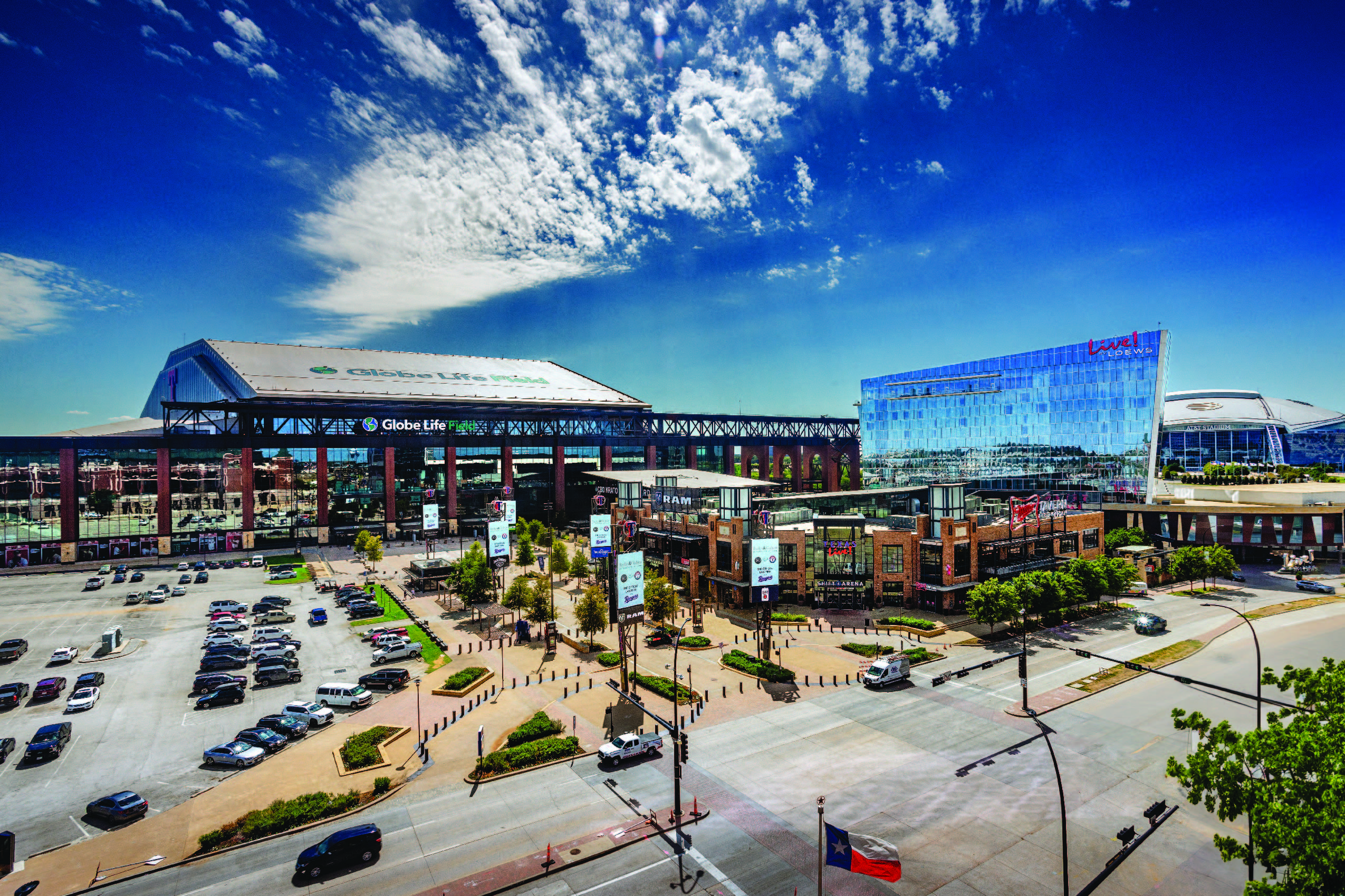 Putting green and synthetic turf installation in Arlington, TX