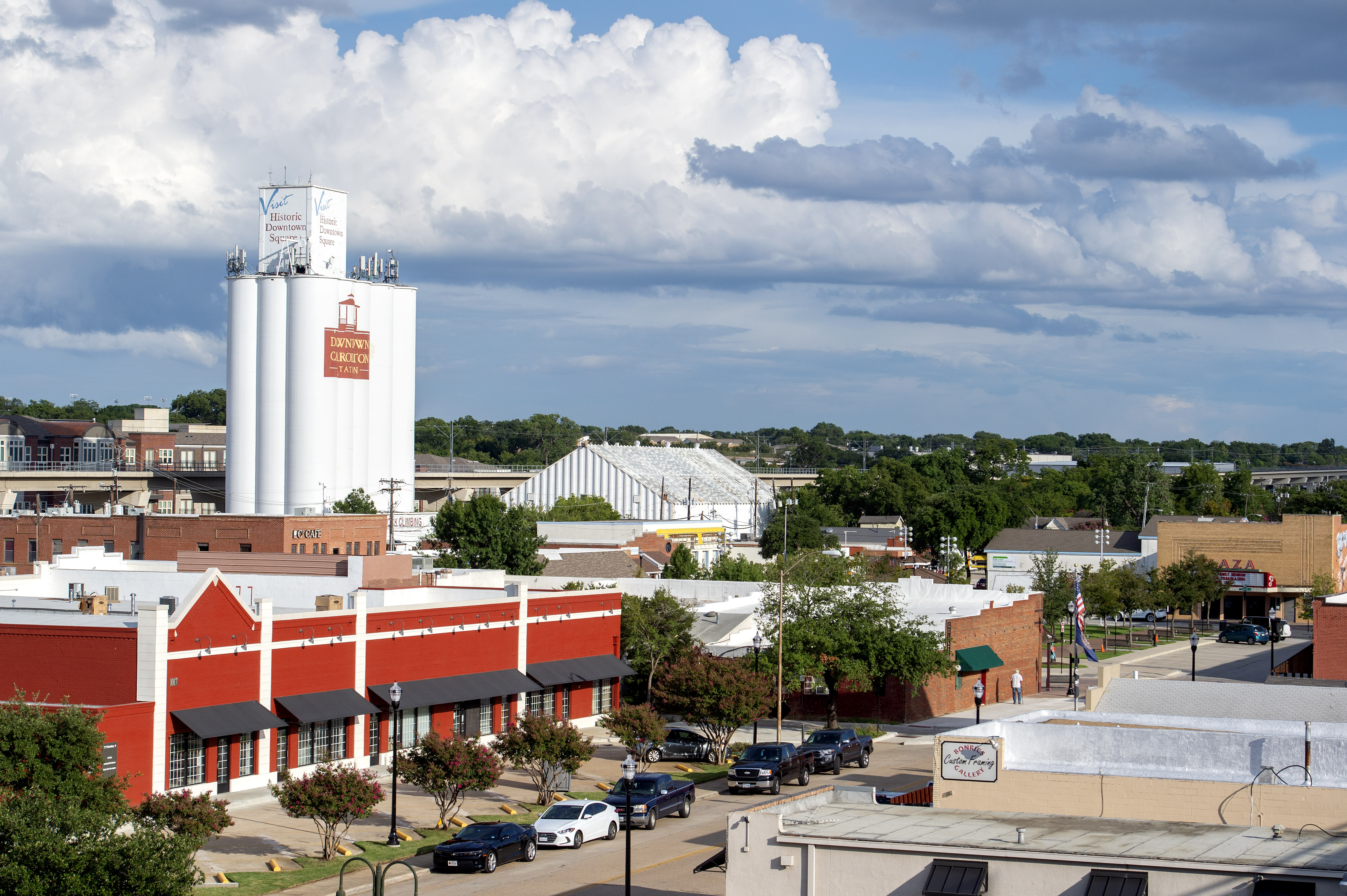 Putting green and artificial grass installation in Carrollton, TX