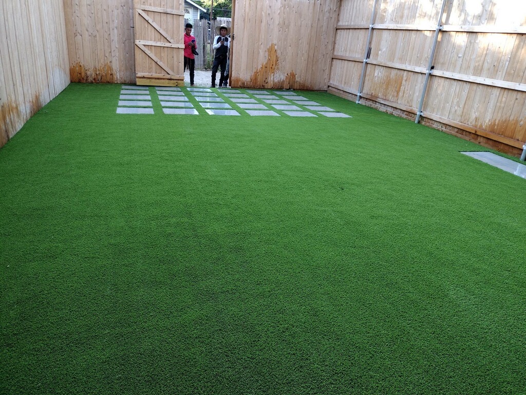 Artificial Grass Front Yard