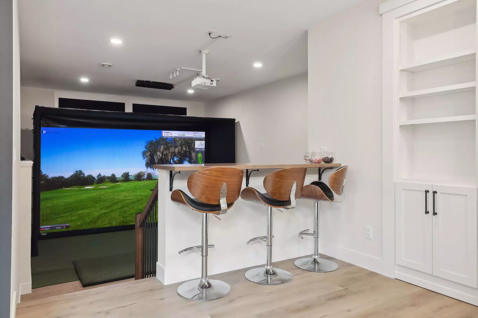 Premium EZTee hitting mat and simulator turf installed in Fort Worth home